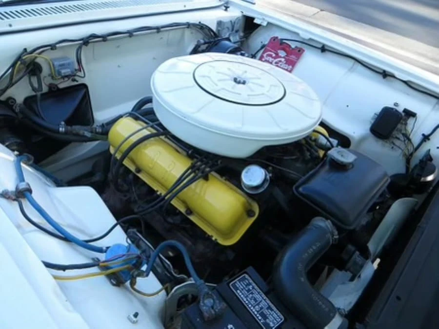 1960 Ford Thunderbird 2nd Gen - Image 11 of 12