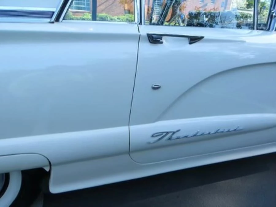 1960 Ford Thunderbird 2nd Gen - Image 3 of 12