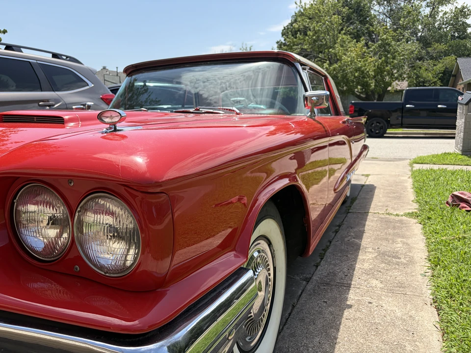 1960 Ford Thunderbird 2nd Gen - Image 14 of 31