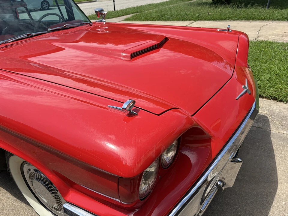 1960 Ford Thunderbird 2nd Gen - Image 25 of 31