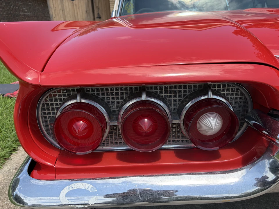 1960 Ford Thunderbird 2nd Gen - Image 23 of 31