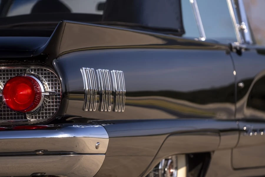 1960 Ford Thunderbird 2nd Gen - Image 19 of 31