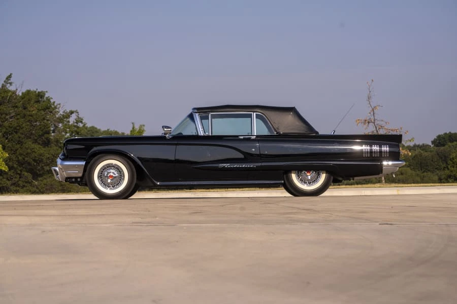 1960 Ford Thunderbird 2nd Gen - Image 2 of 31