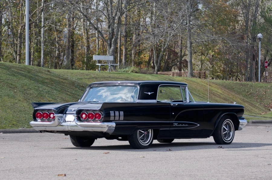 1960 Ford Thunderbird 2nd Gen - Image 7 of 8