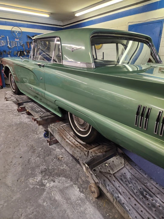 1960 Ford Thunderbird 2nd Gen - Image 8 of 21