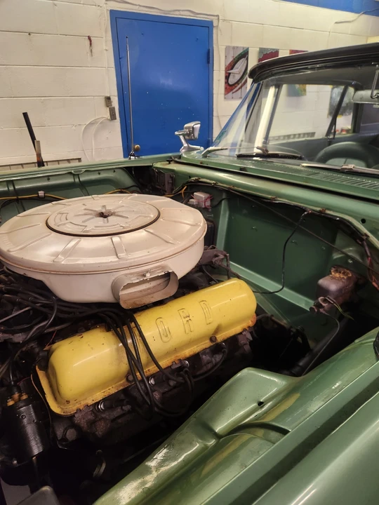 1960 Ford Thunderbird 2nd Gen - Image 15 of 21