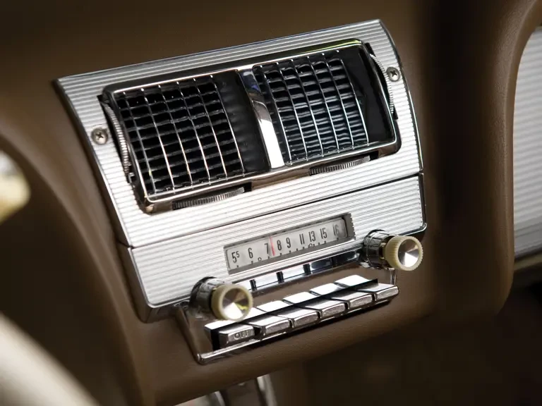 1960 Ford Thunderbird 2nd Gen - Image 17 of 27