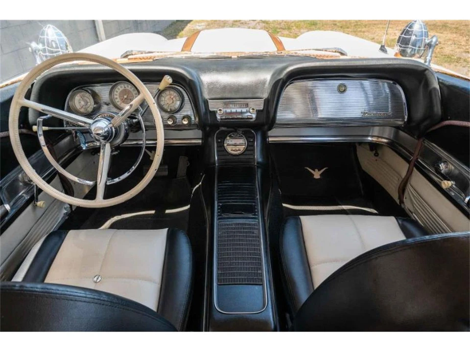 1960 Ford Thunderbird 2nd Gen - Image 8 of 16