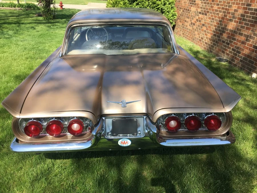 1960 Ford Thunderbird 2nd Gen - Image 4 of 5