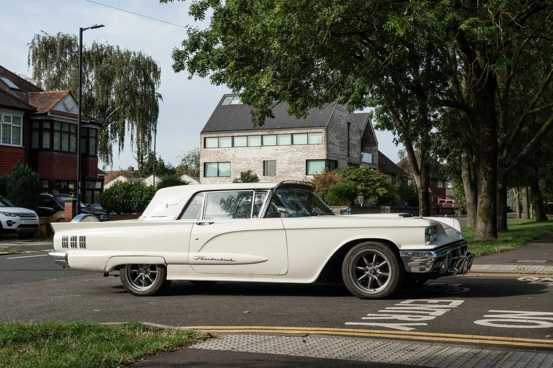 1960 Ford Thunderbird 2nd Gen - Image 19 of 30