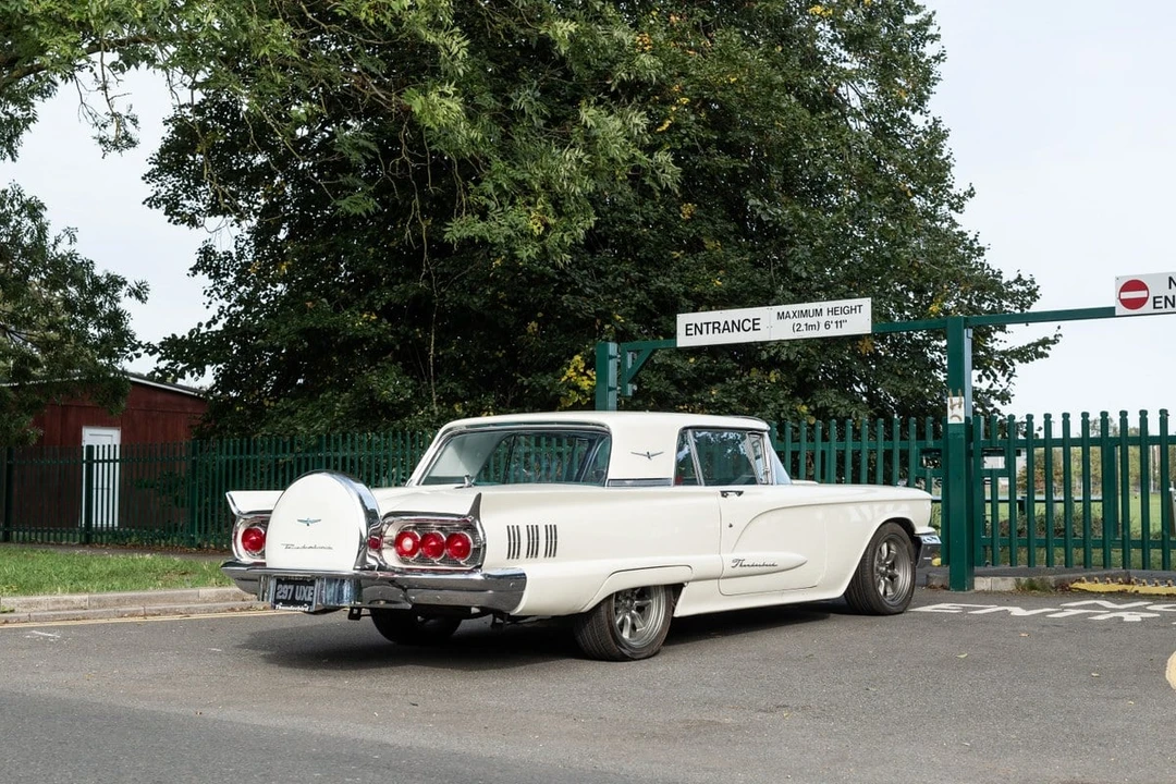 1960 Ford Thunderbird 2nd Gen - Image 16 of 30