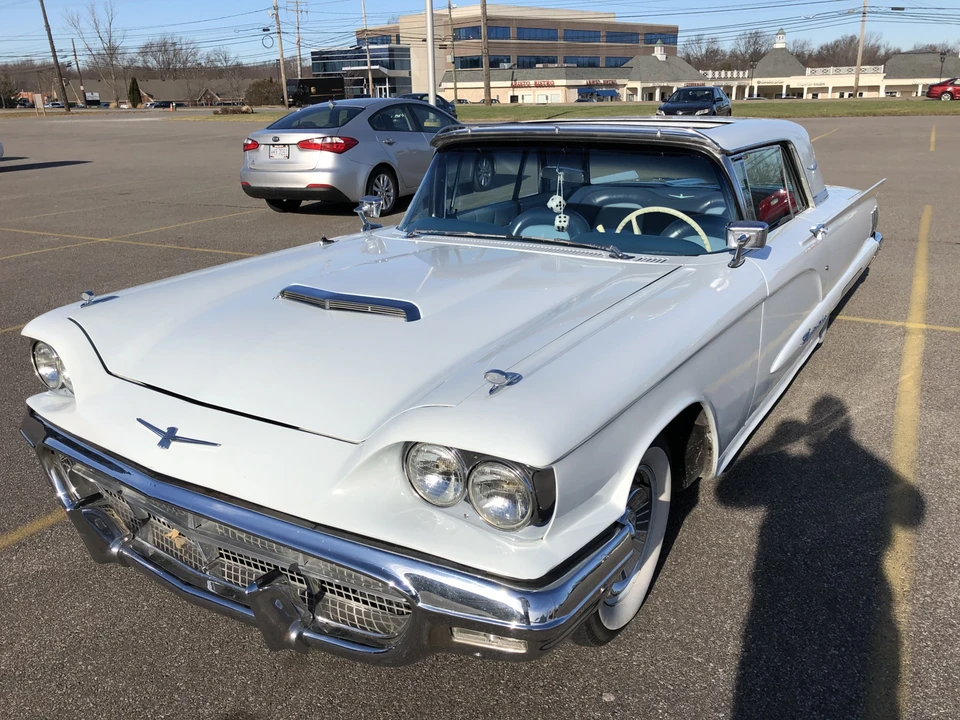 1960 Ford Thunderbird 2nd Gen - Image 4 of 31