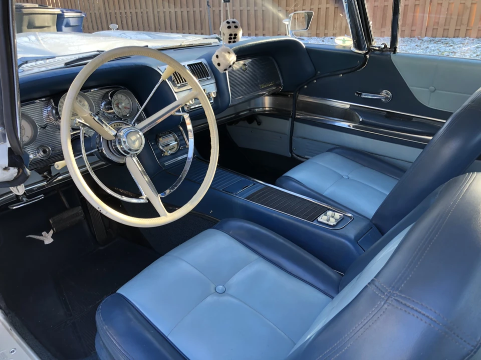 1960 Ford Thunderbird 2nd Gen - Image 18 of 31