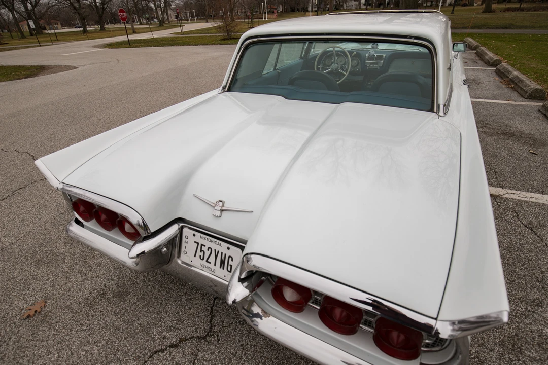 1960 Ford Thunderbird 2nd Gen - Image 9 of 31