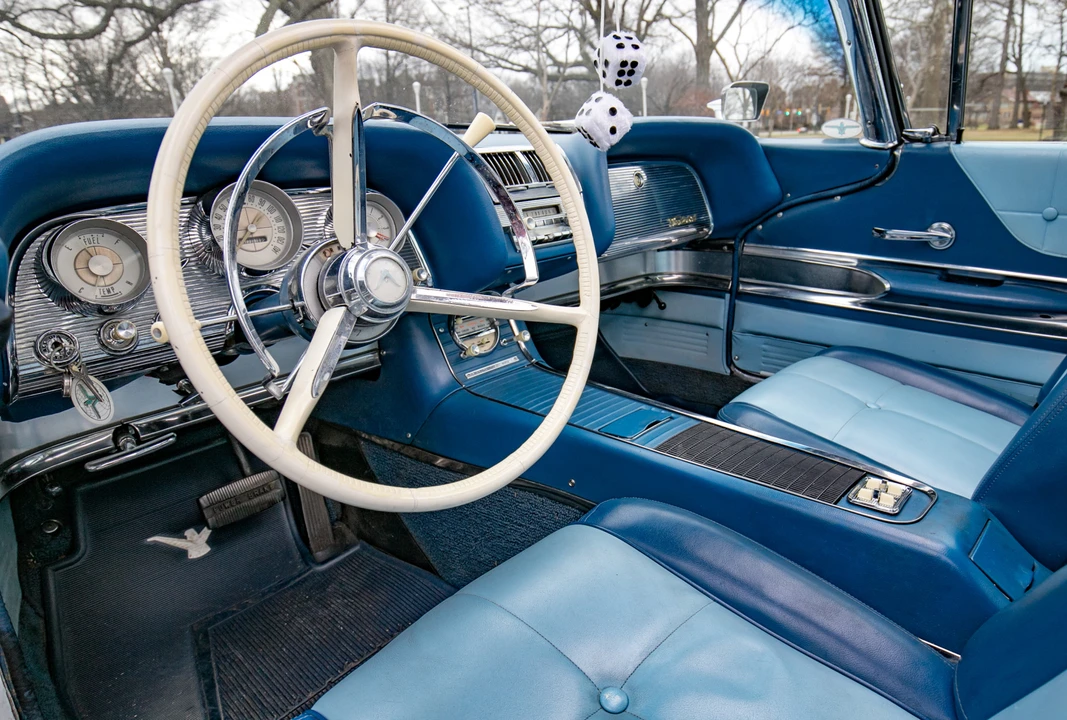 1960 Ford Thunderbird 2nd Gen - Image 19 of 31