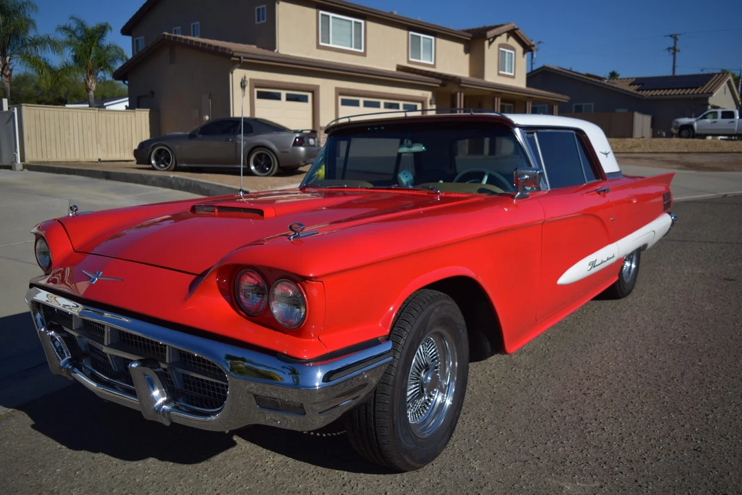 1960 Ford Thunderbird 2nd Gen - Image 9 of 31