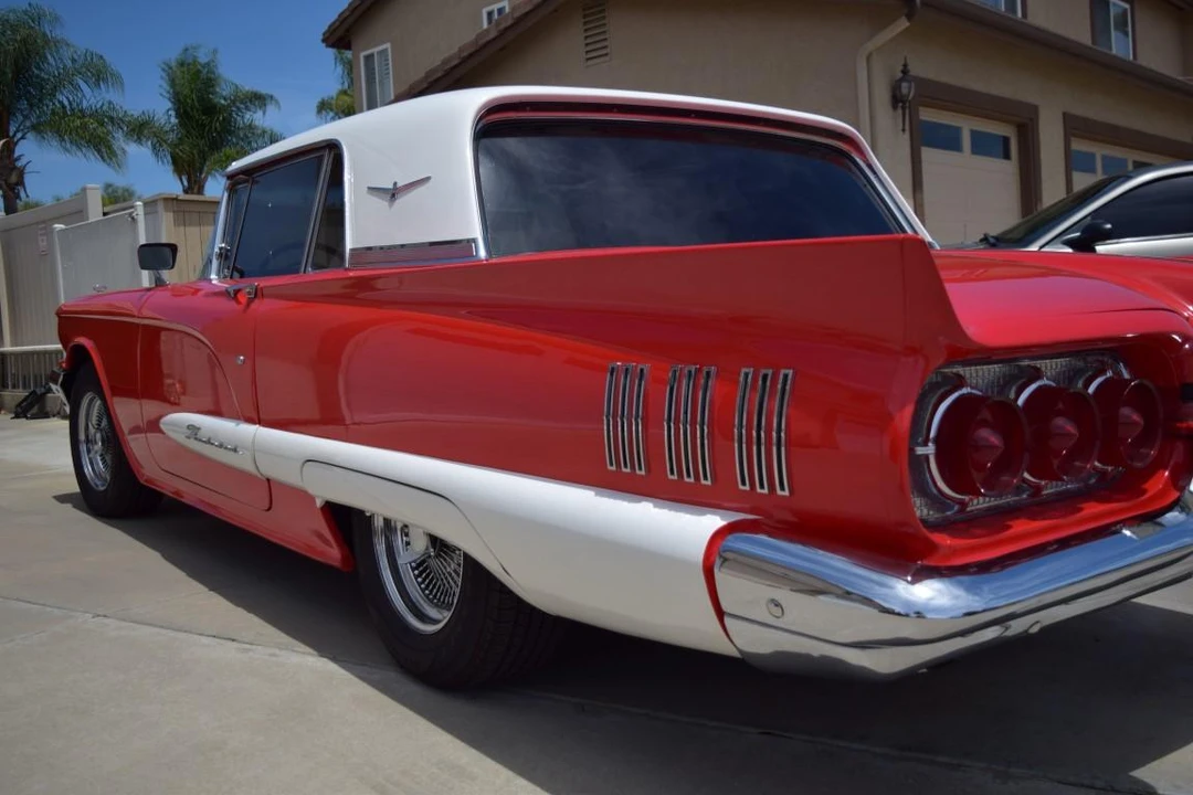 1960 Ford Thunderbird 2nd Gen - Image 27 of 31