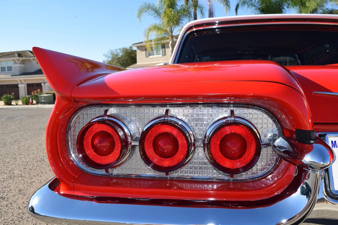 1960 Ford Thunderbird 2nd Gen - Image 29 of 31