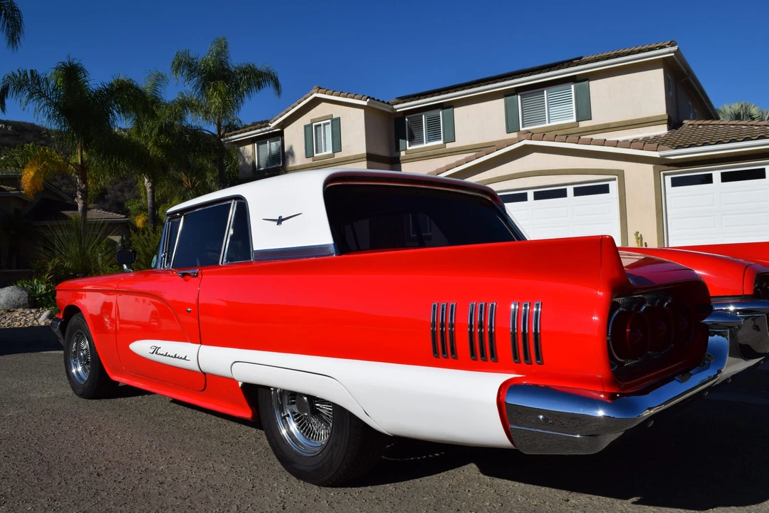 1960 Ford Thunderbird 2nd Gen - Image 26 of 31