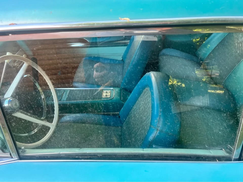 1960 Ford Thunderbird 2nd Gen - Image 10 of 13