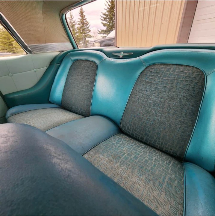 1960 Ford Thunderbird 2nd Gen - Image 12 of 13