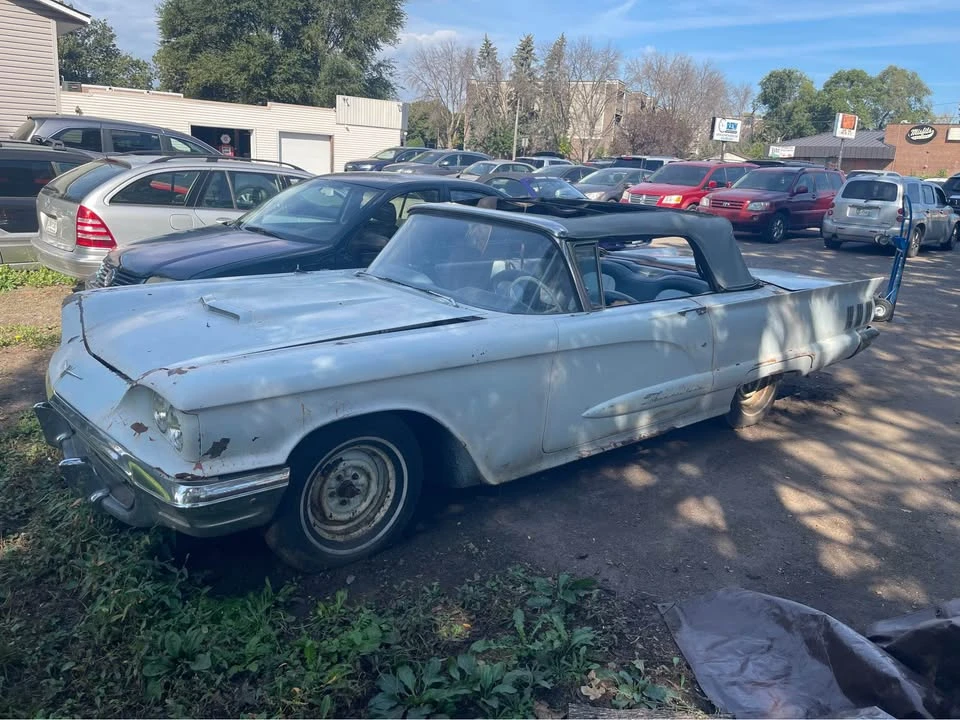 1960 Ford Thunderbird 2nd Gen - Image 2 of 5