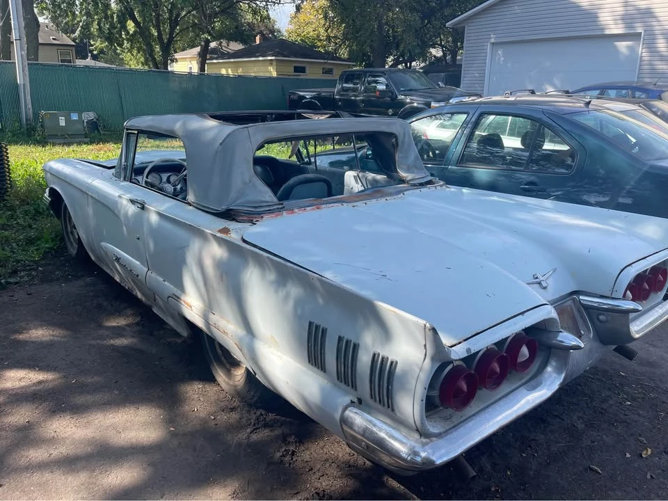 1960 Ford Thunderbird 2nd Gen - Image 3 of 5