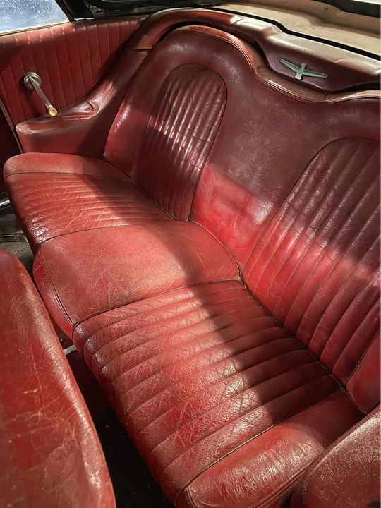 1960 Ford Thunderbird 2nd Gen - Image 11 of 12