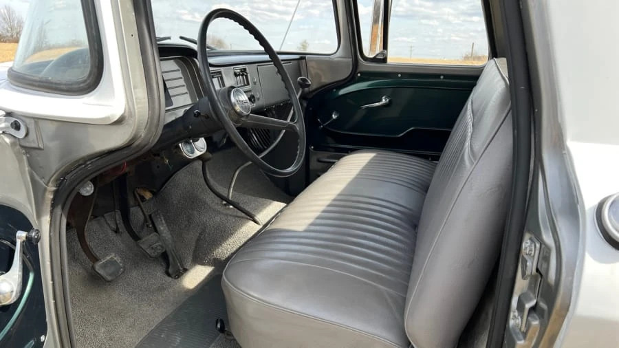 1960 GMC C/K 1st Gen - Image 4 of 14