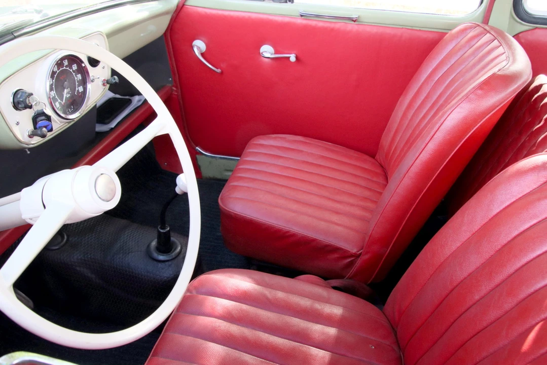 1960 Hillman - Image 31 of 31