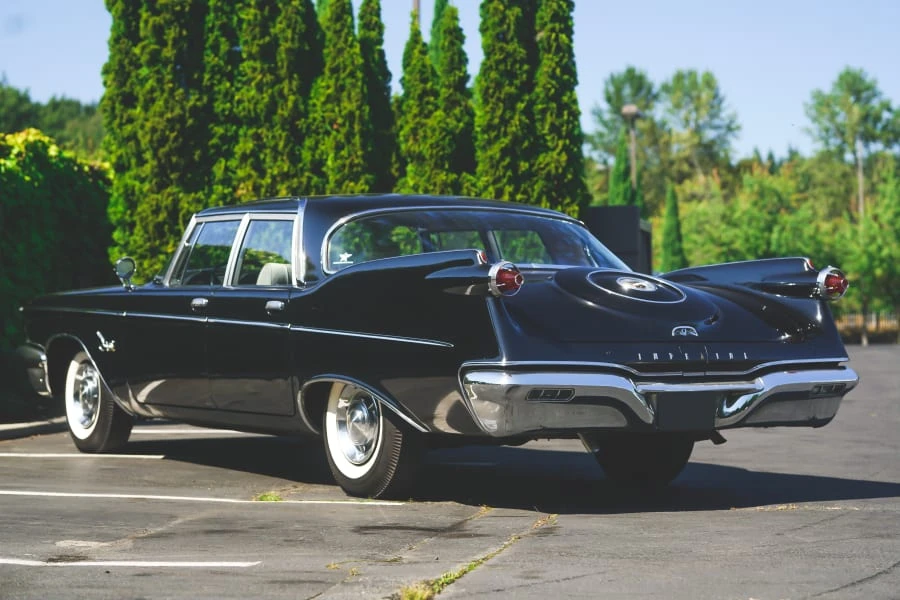 1960 Imperial Crown - Image 2 of 31