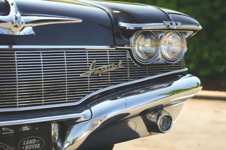1960 Imperial Crown - Image 8 of 31