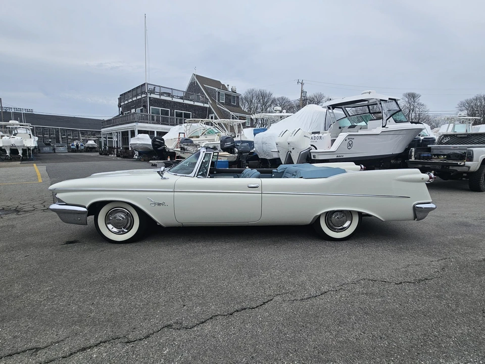 1960 Chrysler Imperial 2nd Gen - Image 21 of 31