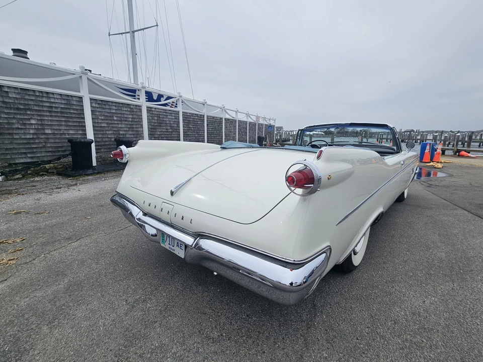 1960 Chrysler Imperial 2nd Gen - Image 13 of 31