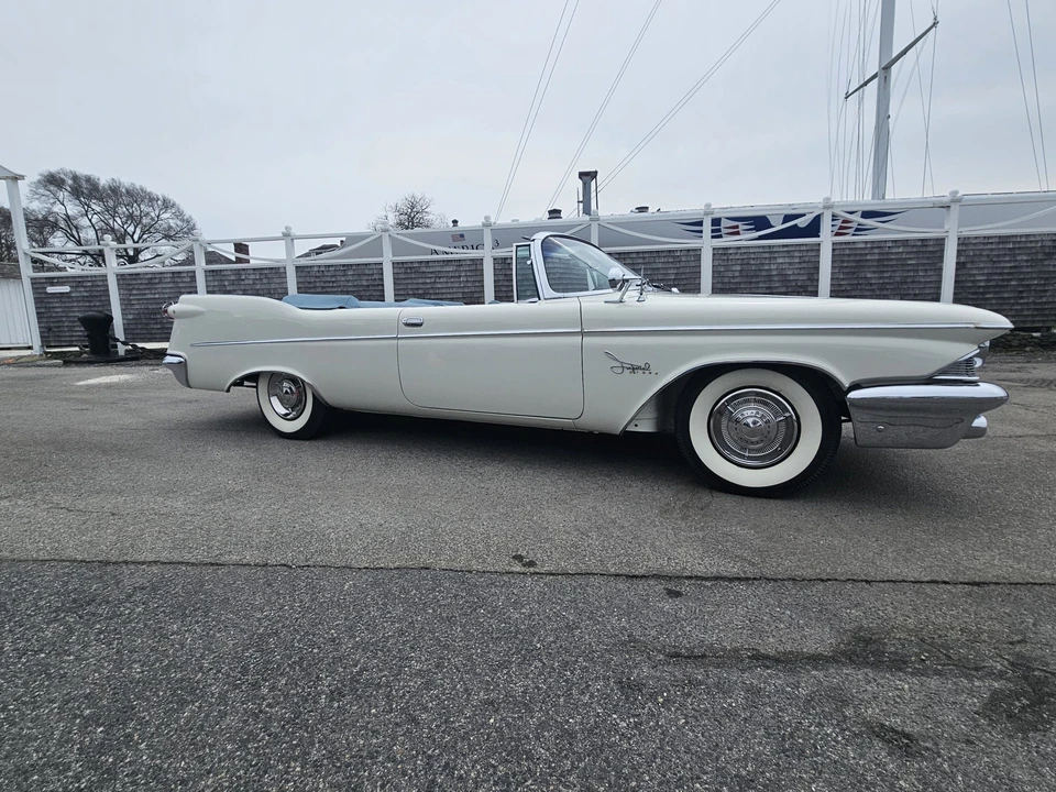1960 Chrysler Imperial 2nd Gen - Image 6 of 31