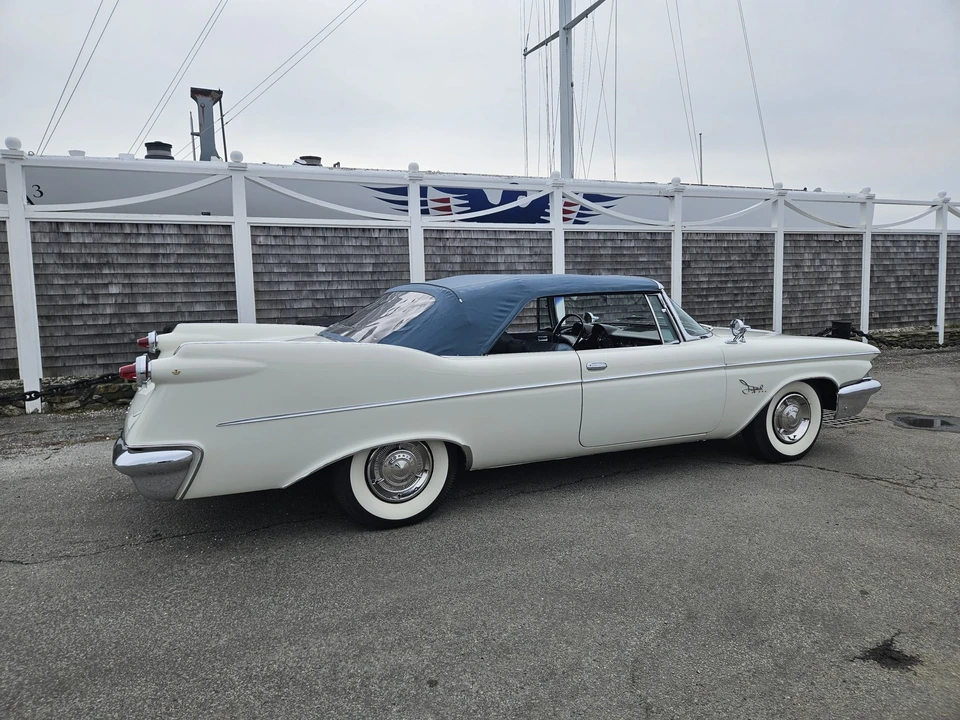 1960 Chrysler Imperial 2nd Gen - Image 26 of 31