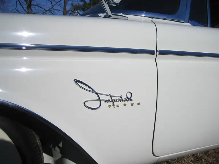 1960 Imperial Crown - Image 8 of 8