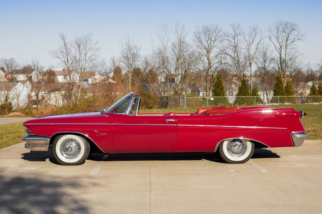 1960 Chrysler Imperial 2nd Gen - Image 2 of 31