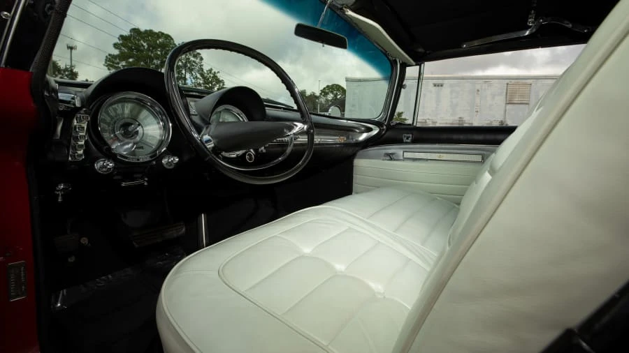 1960 Chrysler Imperial 2nd Gen - Image 4 of 31