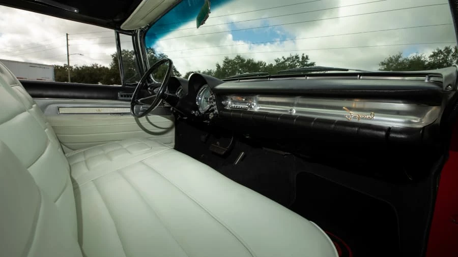 1960 Chrysler Imperial 2nd Gen - Image 5 of 31