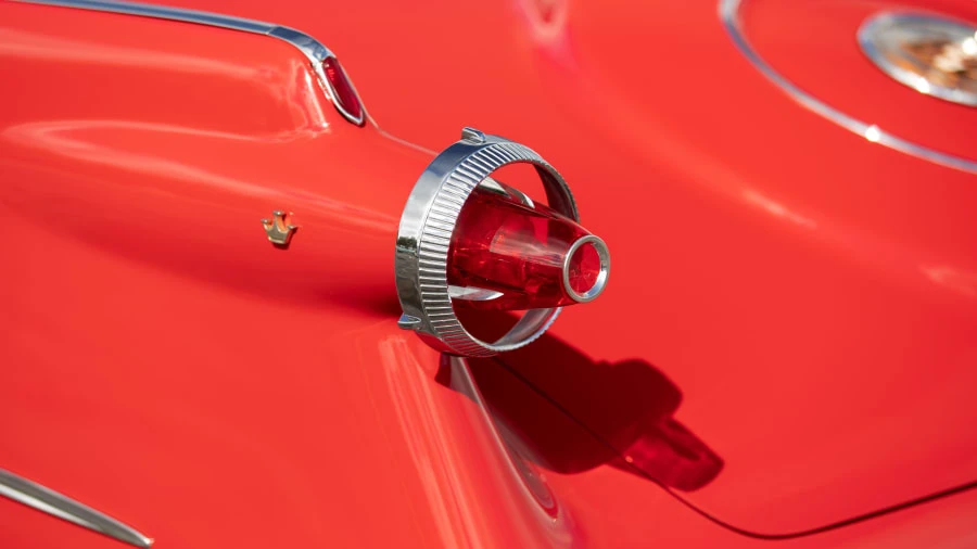 1960 Chrysler Imperial 2nd Gen - Image 11 of 31