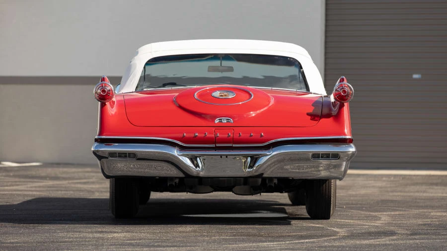 1960 Chrysler Imperial 2nd Gen - Image 15 of 31