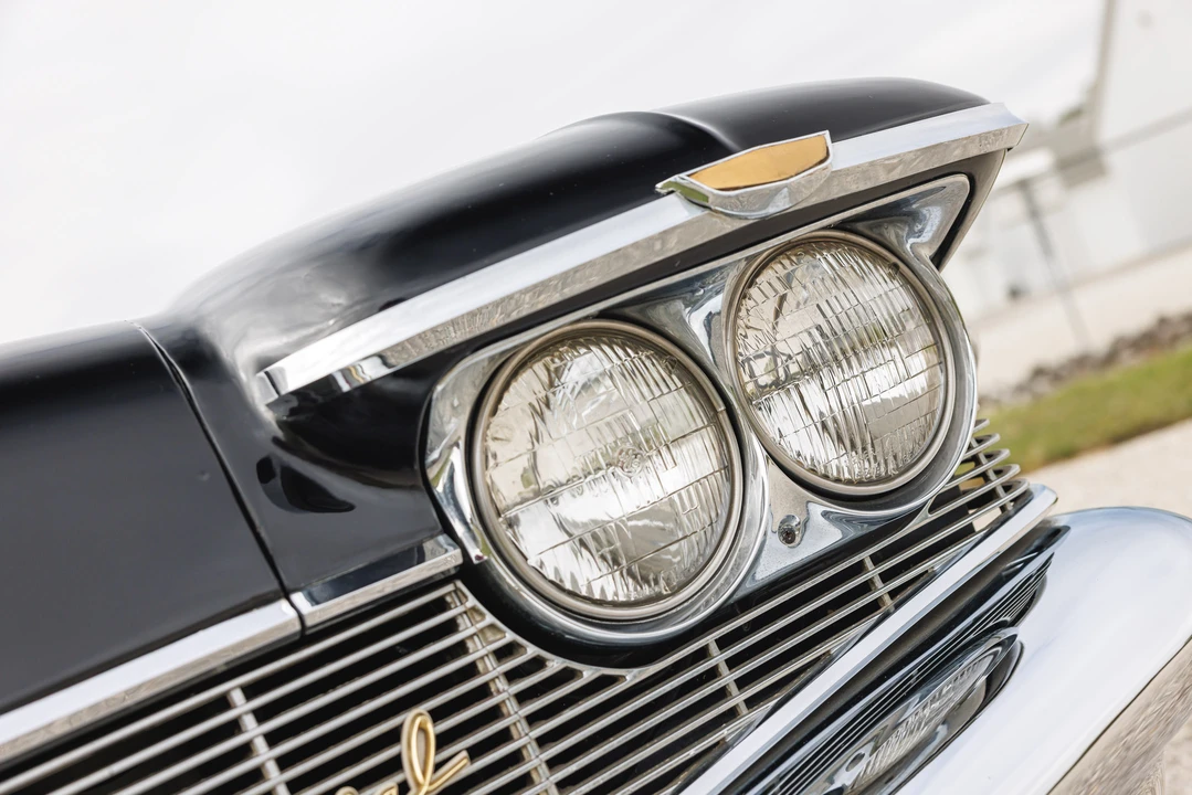 1960 Imperial Crown - Image 25 of 31