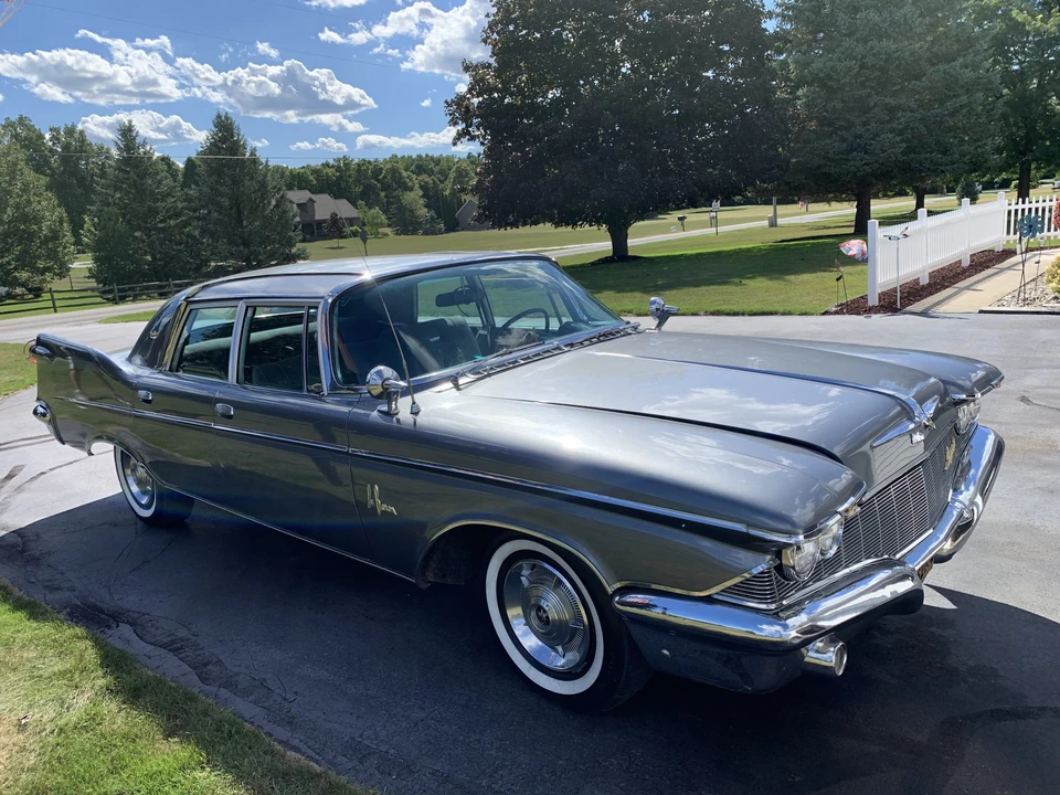1960 Chrysler Imperial 2nd Gen - Image 2 of 31