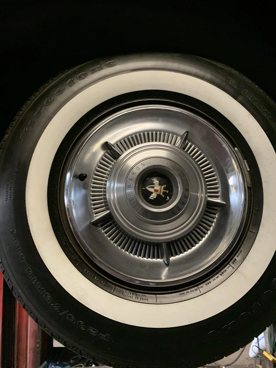 1960 Chrysler Imperial 2nd Gen - Image 19 of 31