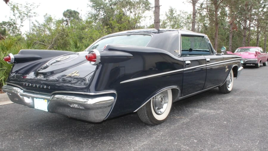 1960 Imperial LeBaron - Image 3 of 23