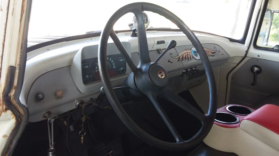 1960 International Harvester Pickup - Image 4 of 12
