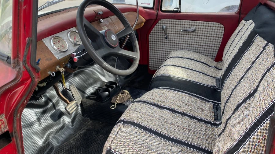 1960 International Harvester Pickup - Image 11 of 13