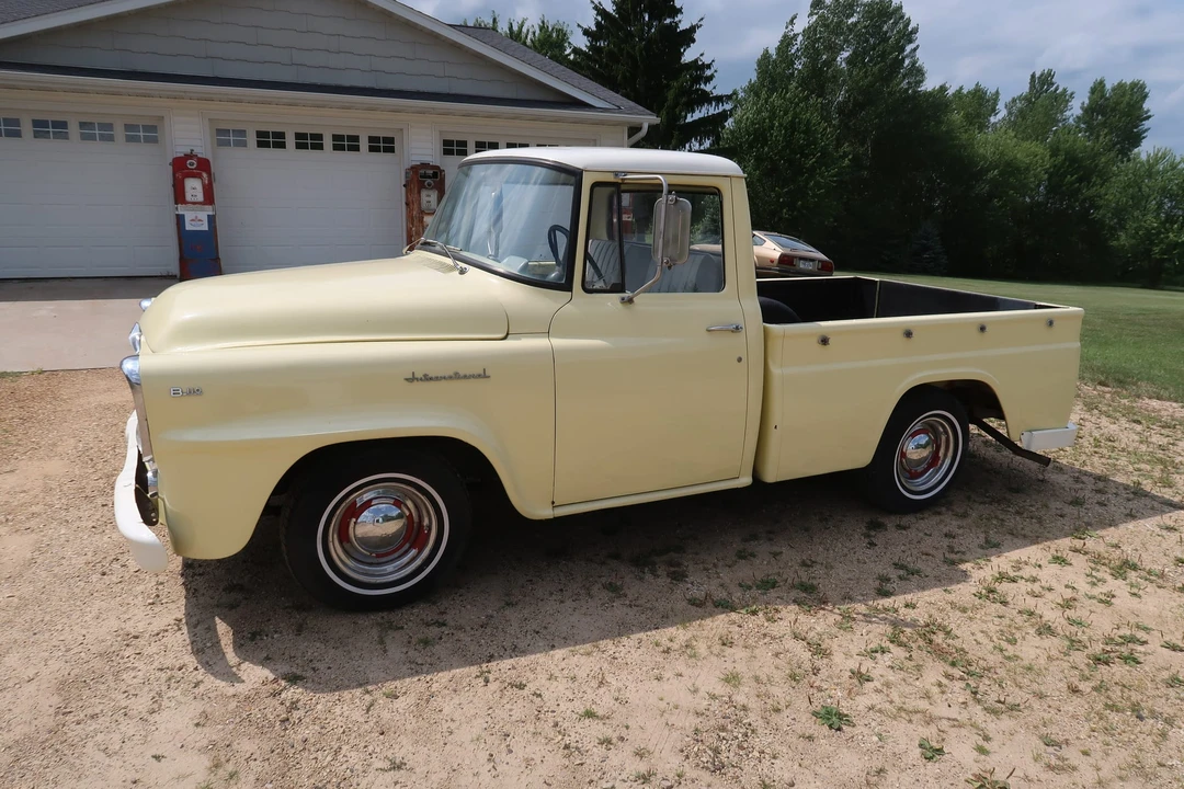 1960 International Harvester Pickup - Image 5 of 31