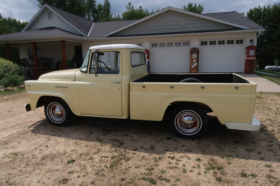 1960 International Harvester Pickup - Image 8 of 31